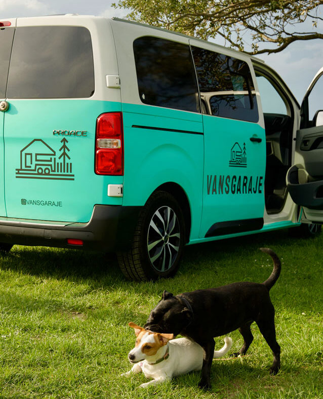 Alquiler de furgonetas camper en Santurtzi 8